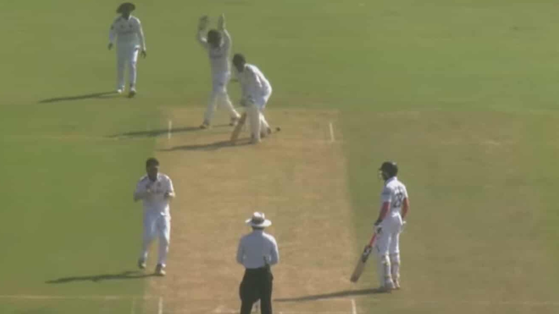 অভিষেকে ৯ রানের আক্ষেপ শাহ পরানের