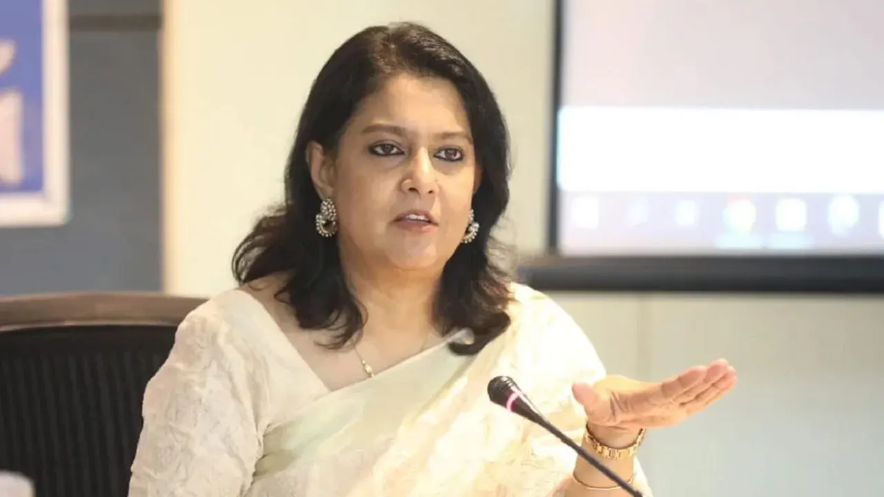 উপদেষ্টা রিজওয়ানার বাসার সামনে ককটেল বিস্ফোরণ