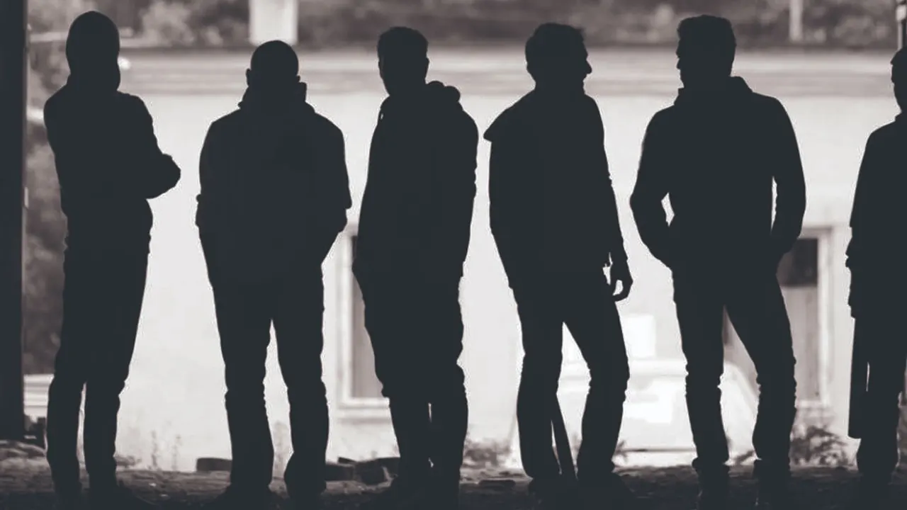 নগরজুড়ে আতঙ্ক, চট্টগ্রামে ফের মাথাচাড়া দিচ্ছে অপরাধীরা