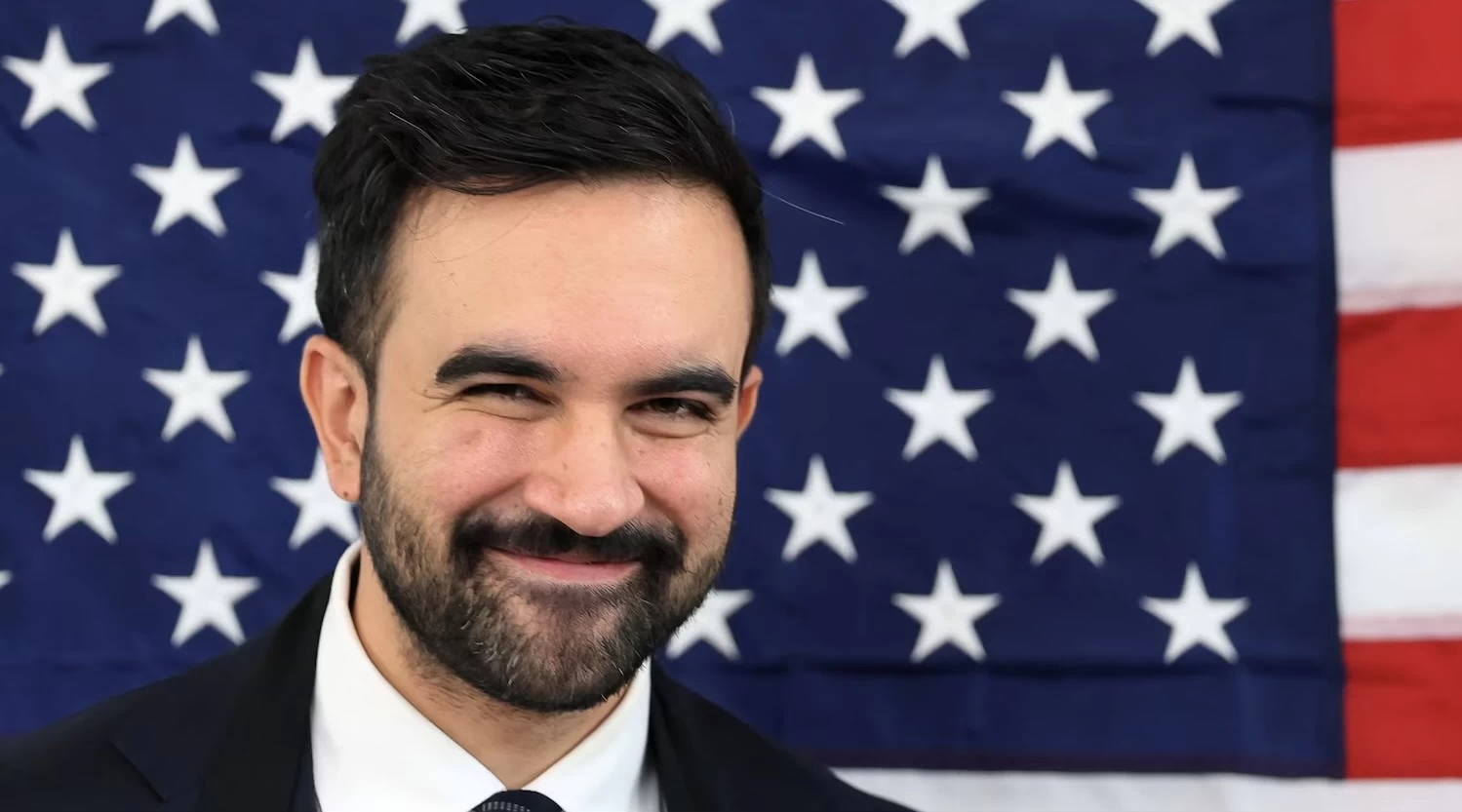 নিউইয়র্ক সিটির প্রথম মেয়র হিসেবে কোরআন ছুঁয়ে শপথ নিবেন জোহরান মামদানি 1