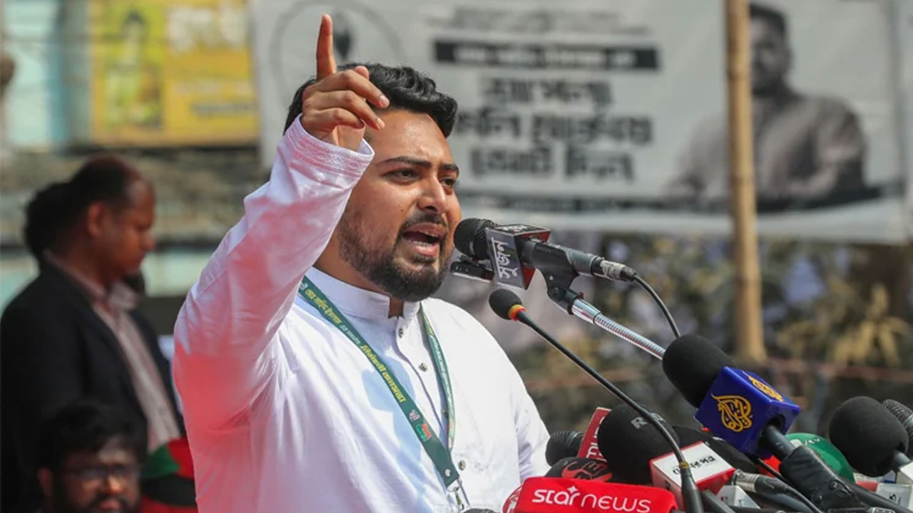 সংকীর্ণ বাঙালি জাতীয়তাবাদ বাংলা ভাষার সম্ভাবনাকে দীর্ঘদিন সীমিত করেছে: নাহিদ ইসলাম