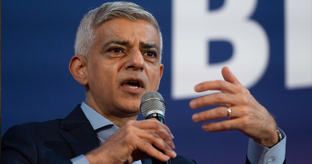 ইরান হামলায় যোগ না দিয়ে সঠিক কাজ করেছেন ব্রিটিশ প্রধানমন্ত্রী: লন্ডন মেয়র