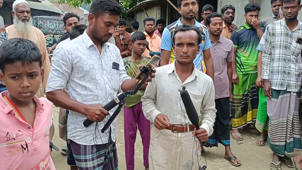 ভাইরালের ভিড়ে কুড়িগ্রামের তাইজুলের স্বাভাবিক জীবন কি হারিয়ে যাবে?